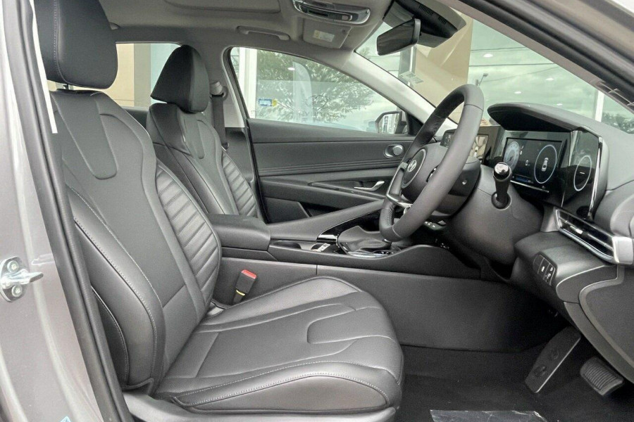 2024 Hyundai i30 CN7.V2 Premium Sedan Image 12