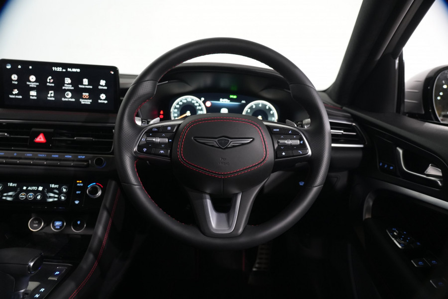 2025 Genesis G70 3.3t Sport Lux Sedan Image 14