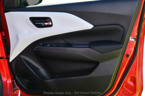 2026 Suzuki Swift UZ Hybrid Hatch Image 5