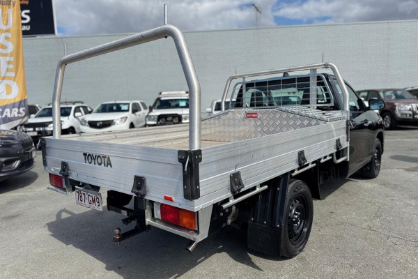 2023 Toyota HiLux TGN121R WorkMate Cab Chassis Image 8