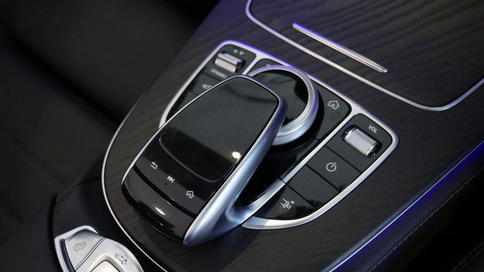 2020 Mercedes-Benz E Class Image 20