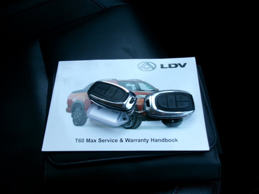2023 LDV T60 SK8C Max LUXE Ute Image 16