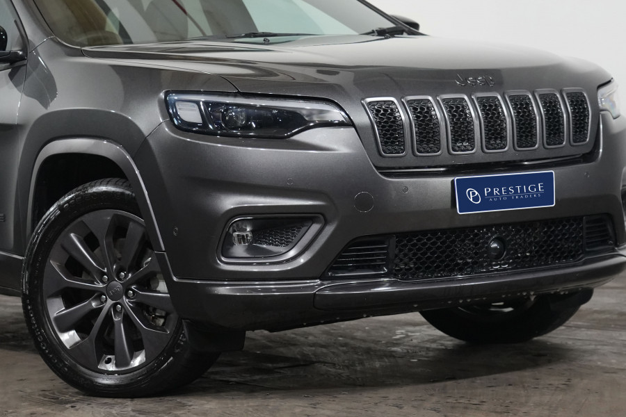 2022 Jeep Cherokee S-Limited SUV Image 2