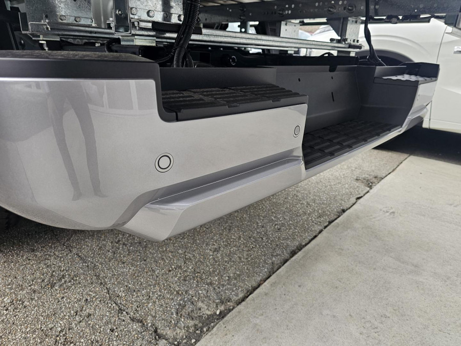 2025 Mitsubishi Triton MV  GLX Cab Chassis Image 4