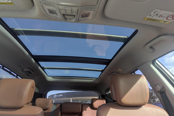 2017 MY18 Hyundai Santa Fe DM5 Series II Highlander SUV Image 11