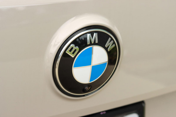 2025 BMW iX I20 xDrive45 M Sport SUV image 12