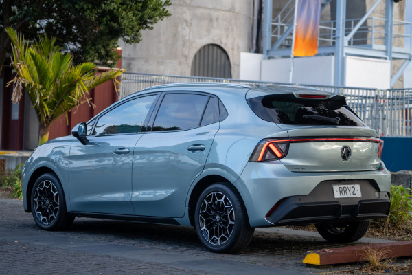 2026 MG MG4 EV Urban AH4E Essence 54 Hatch Image 2