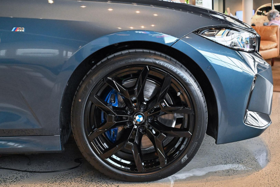 2025 BMW 3 Series G20 LCI II 330i M Sport Sedan