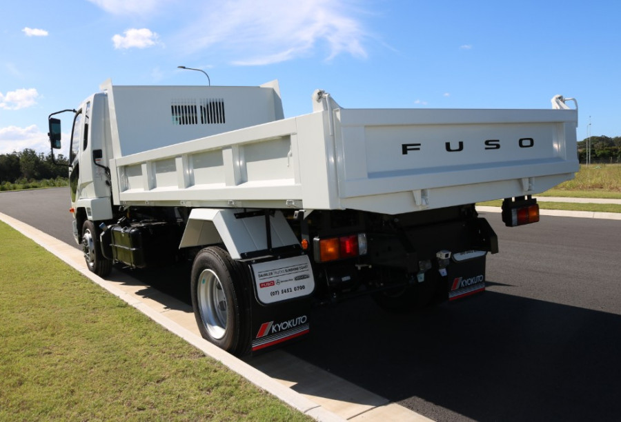 2022 Fuso  FIGHTER TIPPER  FREE SERVICING INSTANT ASSET 