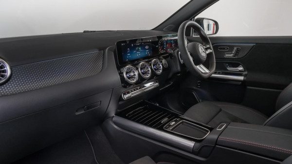 2026 Mercedes-Benz GLA-Class H247 GLA250 SUV image 7