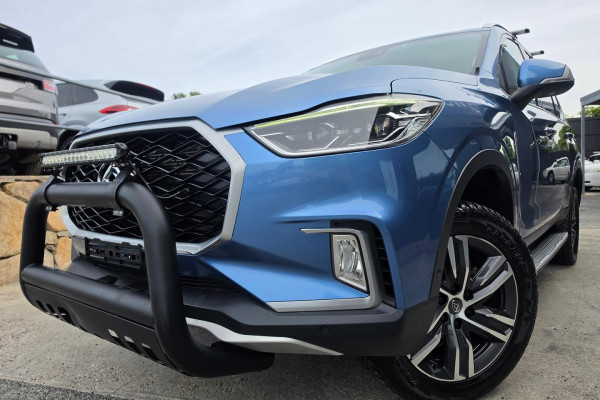 2021 LDV D90 SV9A Executive SUV Image 2