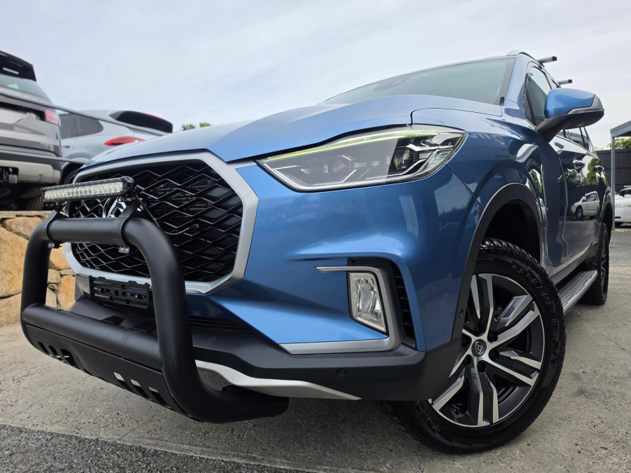2021 LDV D90 SV9A Executive SUV Image 2