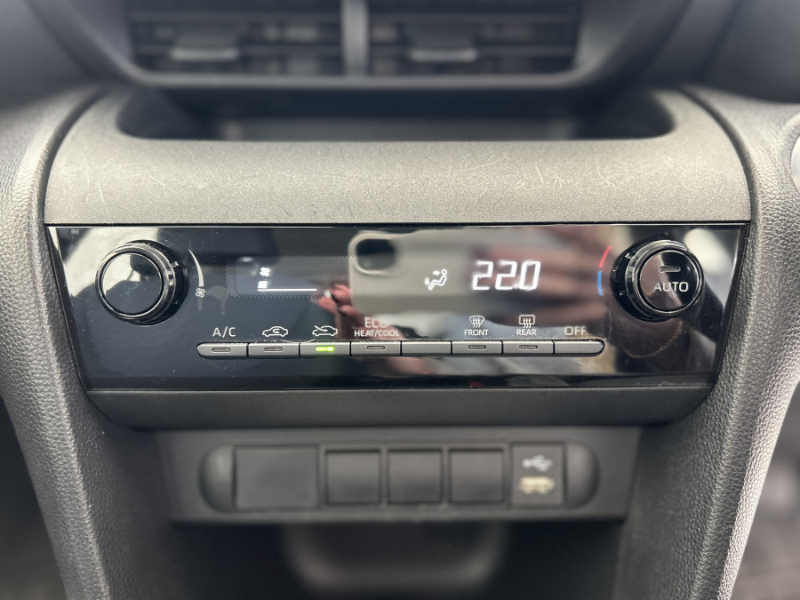 2021 Toyota Yaris Cross MXPB10R GX SUV Image 15