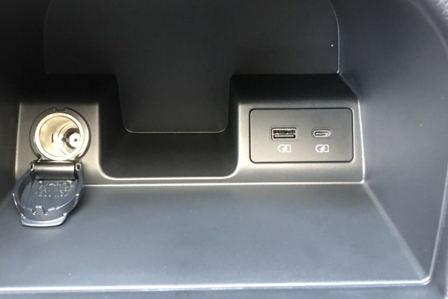 2024 Nissan Navara D23 ST Ute Image 27