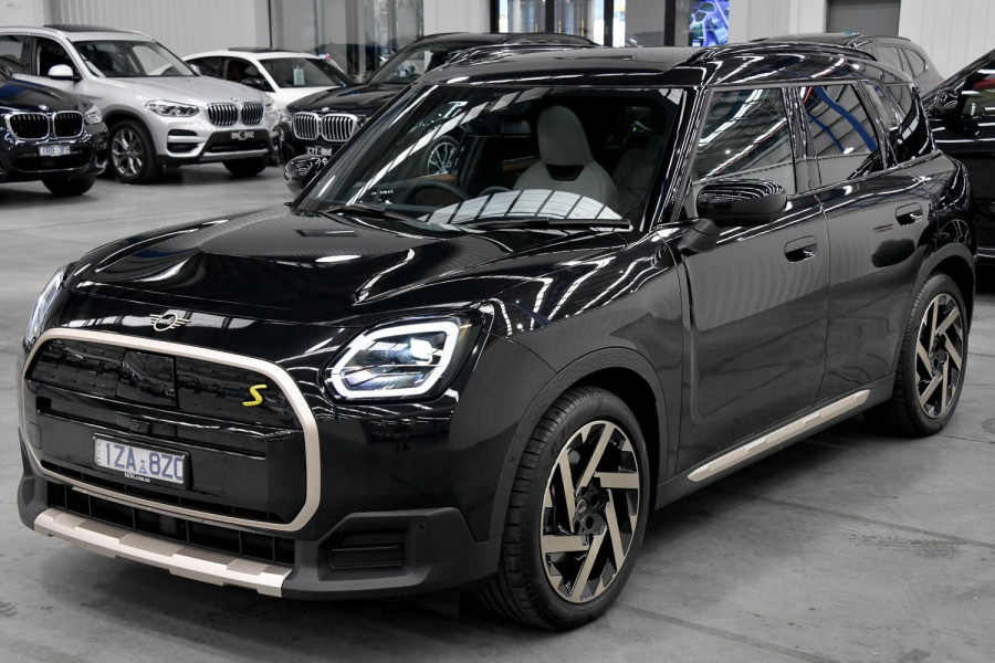 2024 MY25 MINI Countryman U25 SE Favoured SUV