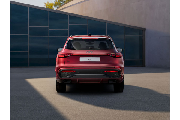 2026 MY25 Audi Q5 GU e-hybrid 270kW SUV Image 4