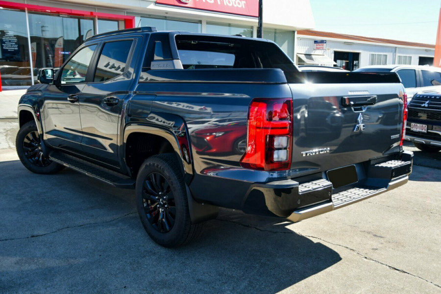 2026 Mitsubishi Triton MV GSR Ute Image 2