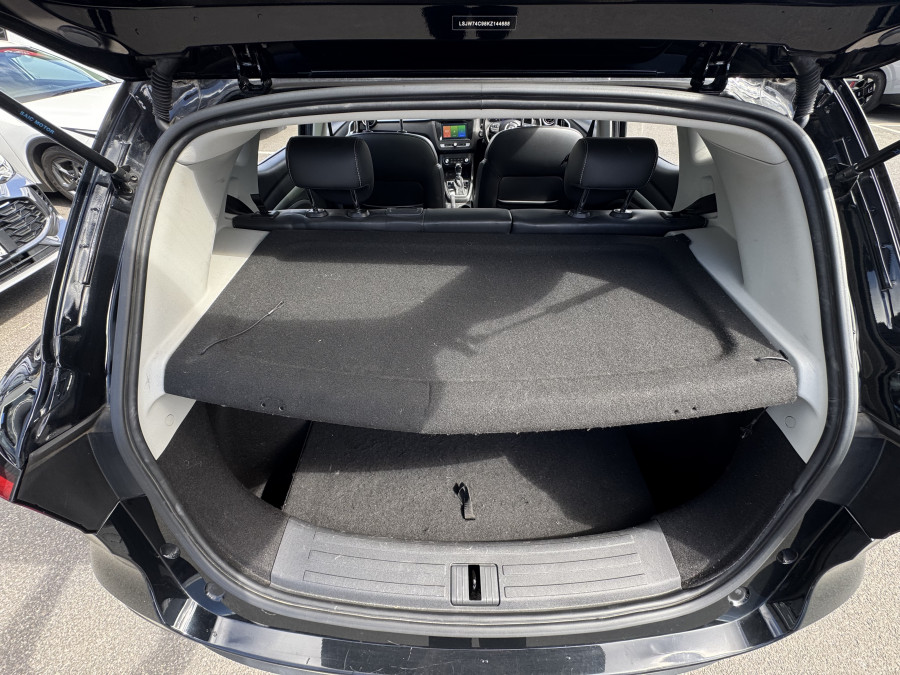 2019 MG ZS AZS1 Essence SUV Image 11