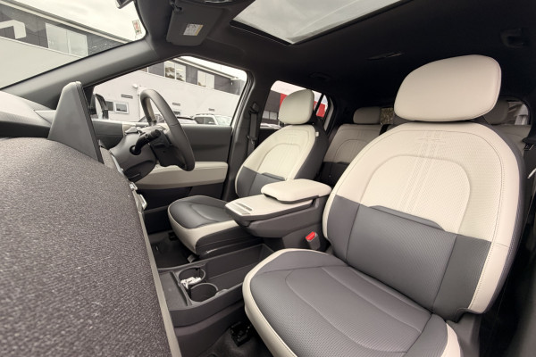 2025 Kia EV3 SV GT-Line SUV Image 17