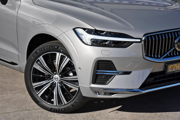 2023 MY24 Volvo XC60  Ultimate B5 Bright SUV Image 2