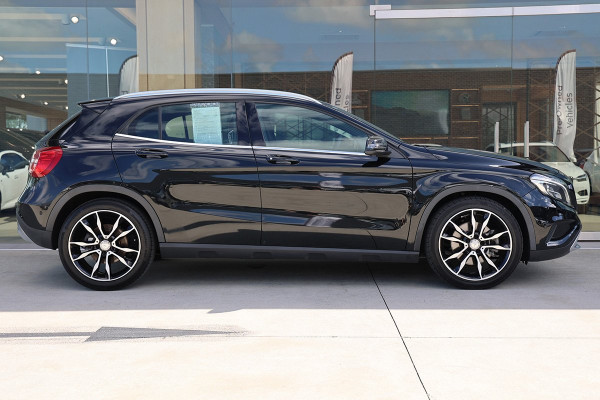 2014 Mercedes-Benz GLA-Class X156 GLA250 SUV Image 4