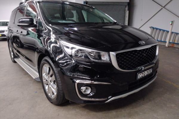 Kia Carnival Platinum YP