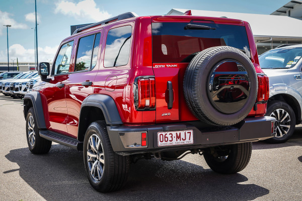 2024 GWM Tank 300 P01 Ultra SUV