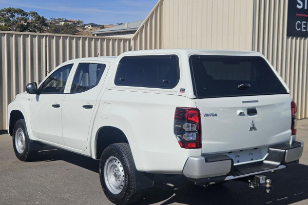 2021 Mitsubishi Triton MR GLX Ute Image 5