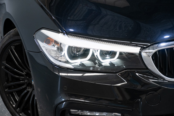 2019 BMW 5 Series 20i M Sport Sedan Image 2