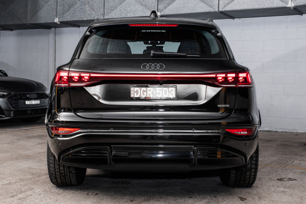2025 Audi Q6 e-tron GF  SUV image 5
