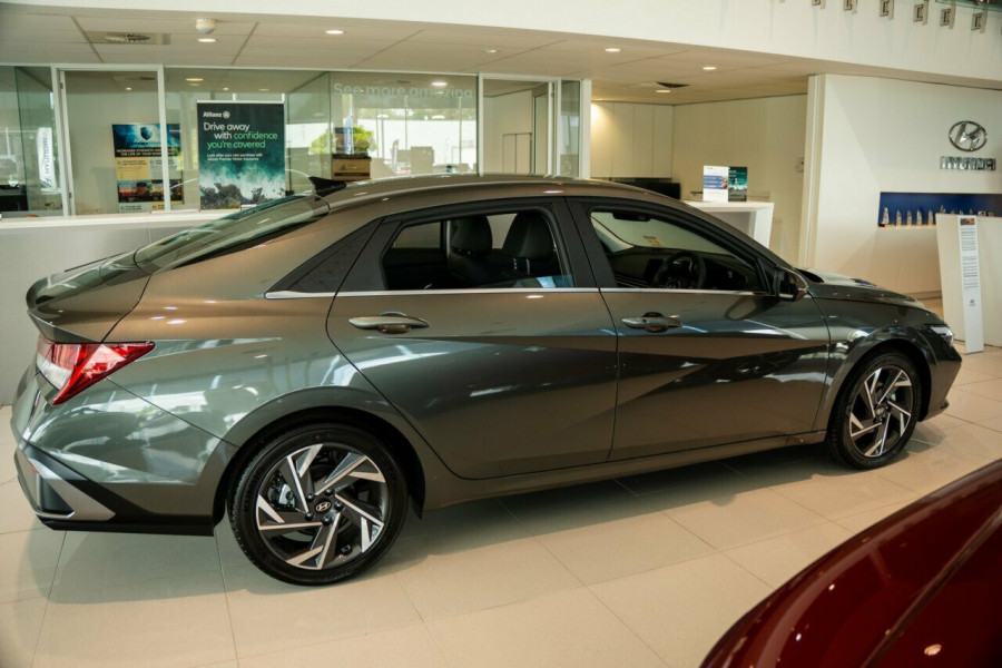 2025 Hyundai i30 CN7.V2 Elite Sedan Image 4