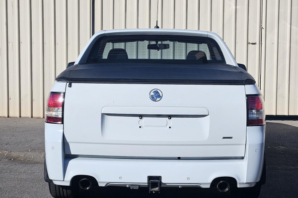 2017 Holden Ute VF Series II  Ute Image 5