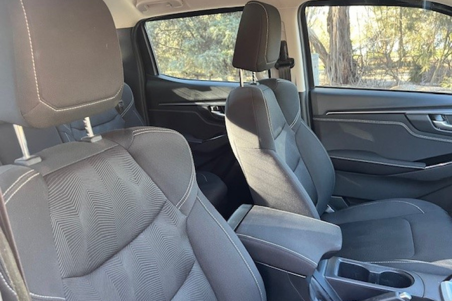 2021 Isuzu D-MAX RG LS-U Ute Image 39