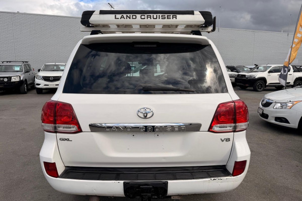 2009 Toyota LandCruiser VDJ200R GXL SUV Image 9