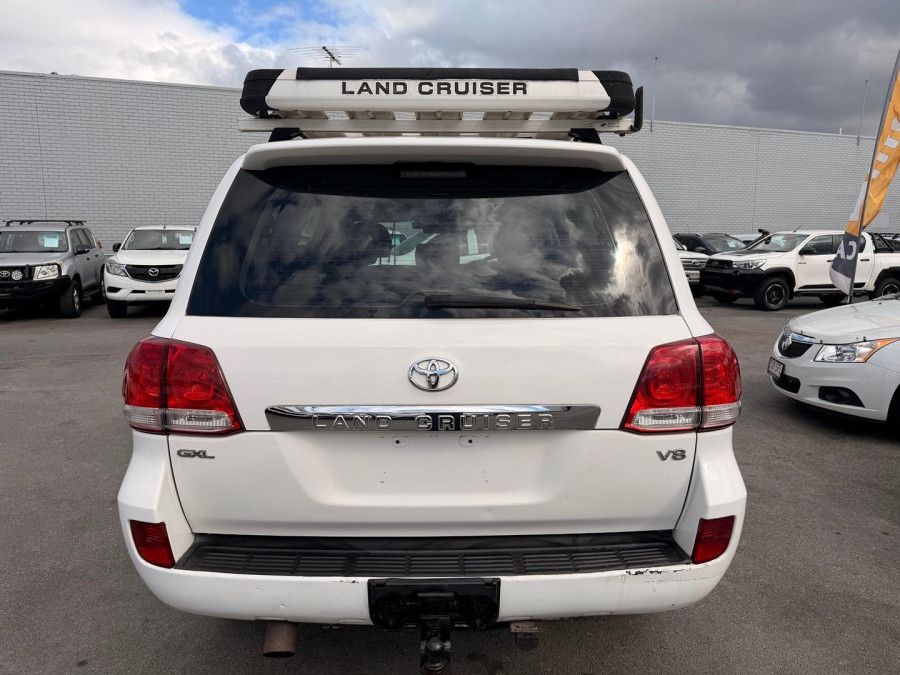 2009 Toyota LandCruiser VDJ200R GXL SUV Image 9