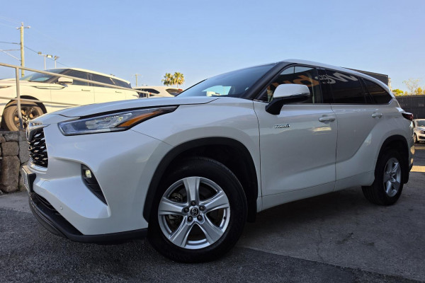 2021 Toyota Kluger AXUH78R GX SUV Image 1