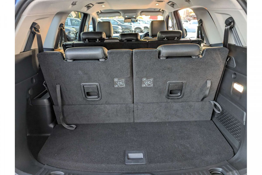2024 Ford Everest Sport Wagon Image 11