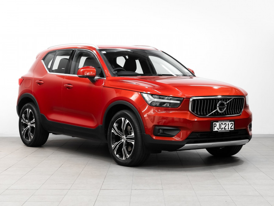 2022 Volvo XC40 XZ T4 Inscription Petrol AWD SUV Image 1