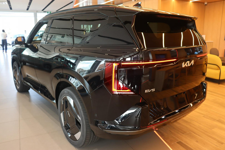 2026 Kia EV5 OVc GT-Line SUV Image 9