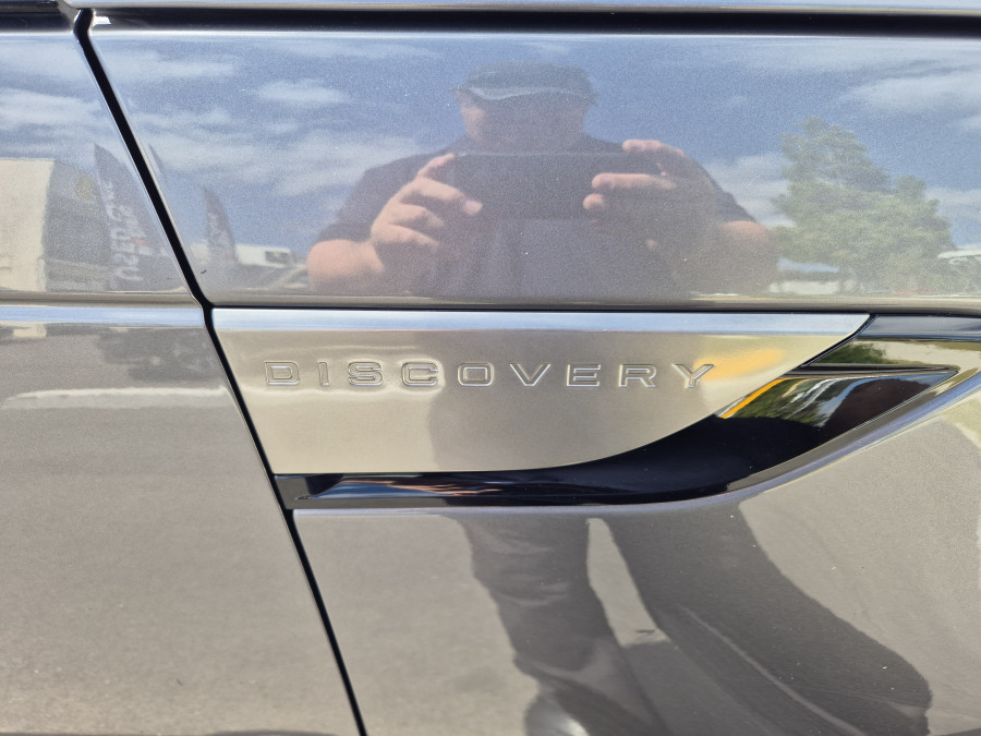 2017 Land Rover Discovery Series 5 SE SUV Image 10