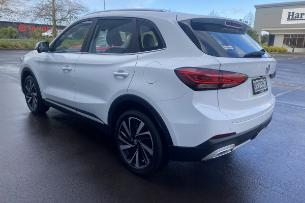 2026 MG ZS ZS32 Essence SUV Image 6