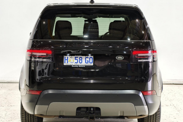 2017 Land Rover Discovery Series 5 SE SUV Image 8