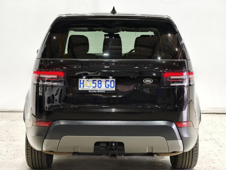 2017 Land Rover Discovery Series 5 SE SUV Image 8
