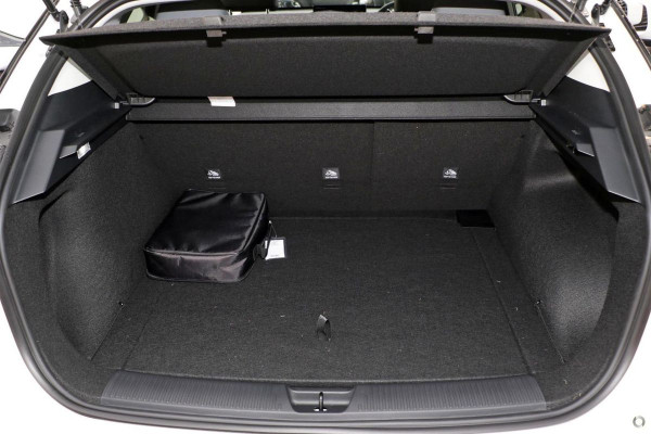 2026 MG MG4 AH4E Essence 64 Hatch Image 10