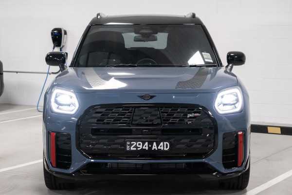 2025 MINI Countryman U25 JCW Favoured SUV