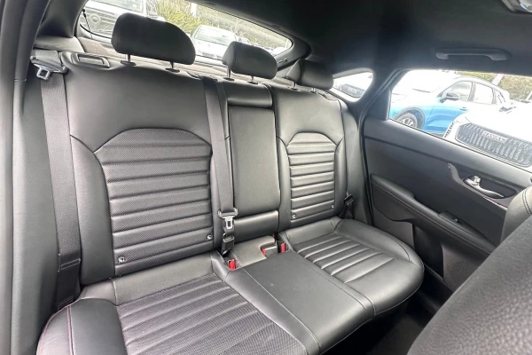 2022 Kia Cerato BD GT Hatch Image 15