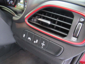 2017 MY18 Hyundai i30 PD SR Hatchback