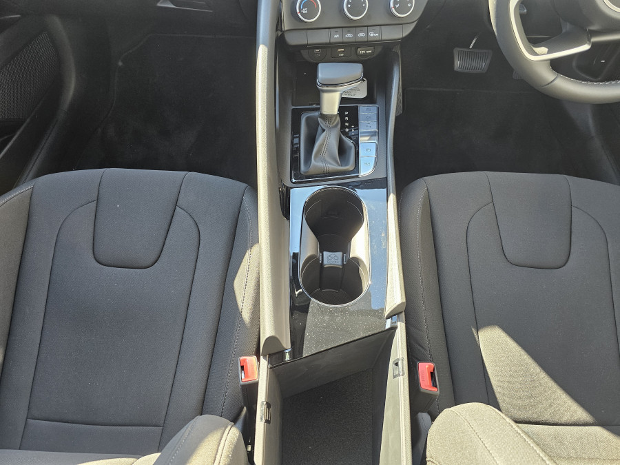 2026 Hyundai i30 CN7.V4  Sedan Image 15
