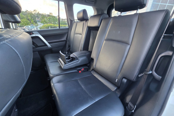 2020 Toyota LandCruiser Prado GDJ150R VX SUV Image 31