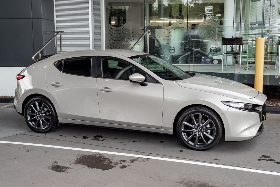 2025 Mazda 3 BP Series G20 Evolve Hatch Image 3